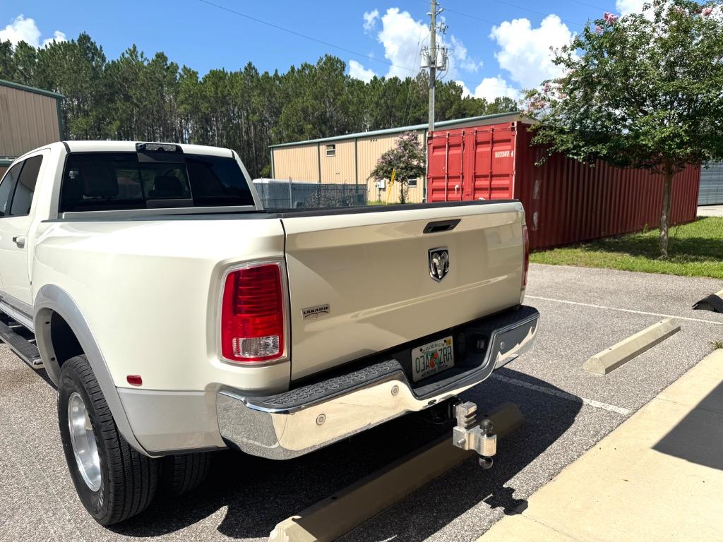2018 RAM Ram 3500 Pickup Laramie - Photo 6